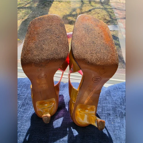 CHANEL Patent Leather Heels Vintage Women's Sandals Gold and Pink Size 36 1/2 - Picture 8 of 16